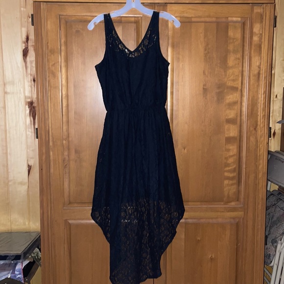 Black Laced High-Low Tank Dress - Picture 2 of 6